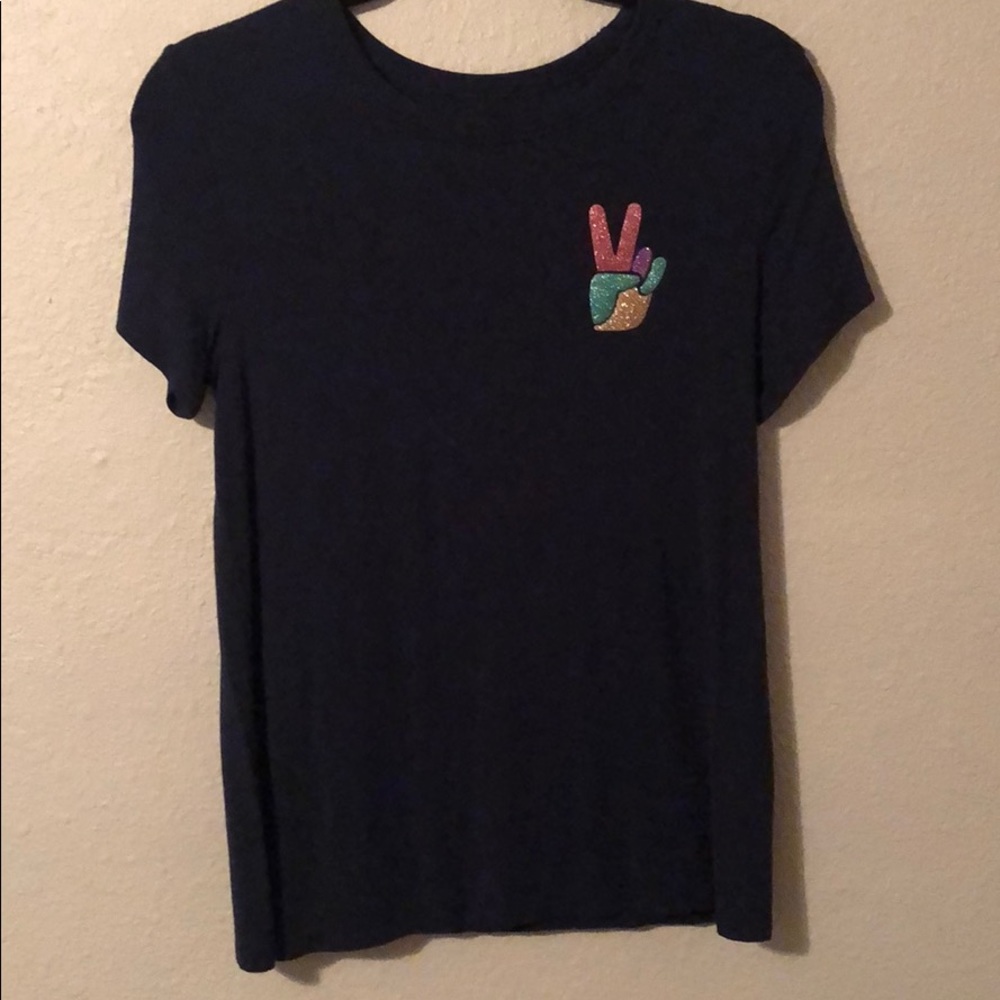 Glitter peace sign tee